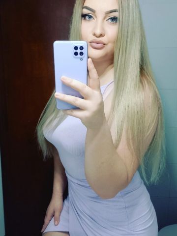 Николь